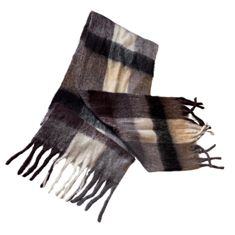 Cozy Plaid Fringe Scarf – Neutral Winter Colors